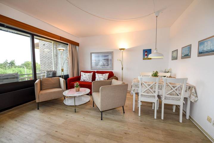 Ferienwohnung für 4 Personen, mit Balkon in Cuxhaven Strand - 2