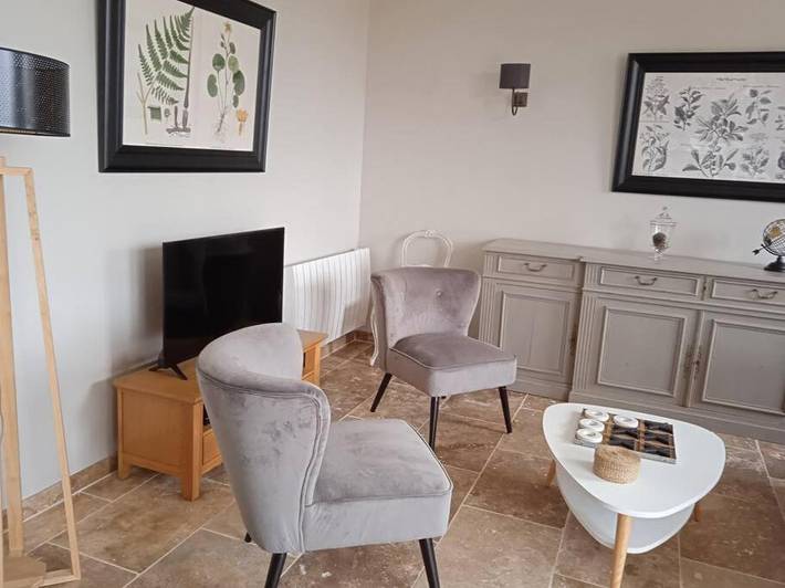 Location de vacances pour 4 personnes, avec terrasse et jardin dans La Chapelle-Janson - 3