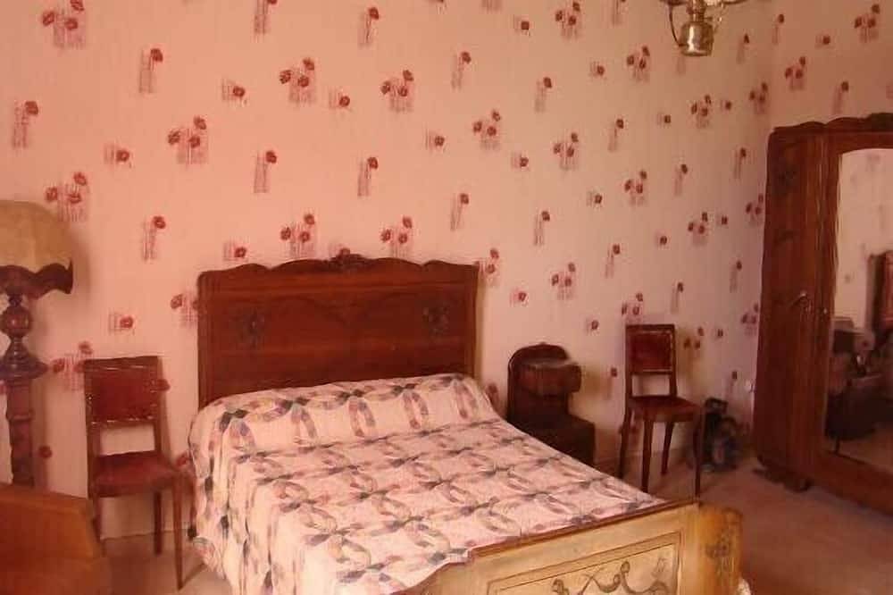 Casa en el campo cerca de un lago in Carmaux, Región de Albi