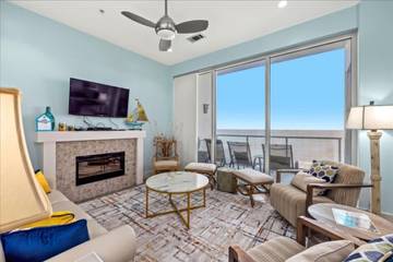 Vacation Rental for 8 Guests in Galveston Island, Galveston, Picture 3