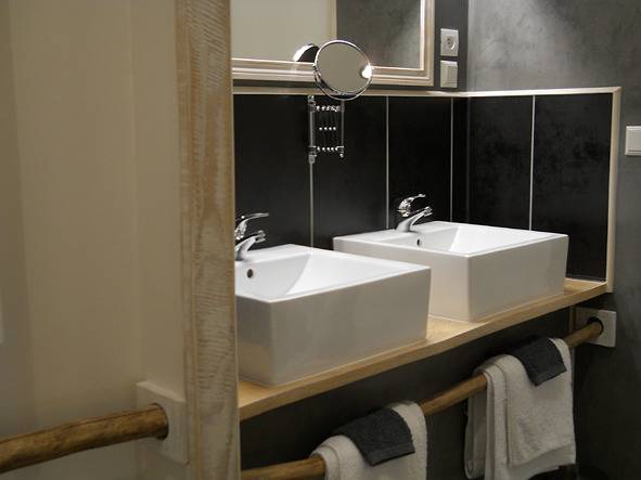 Gîte pour 5 personnes, avec sauna à Égliseneuve-d'Entraigues - 4