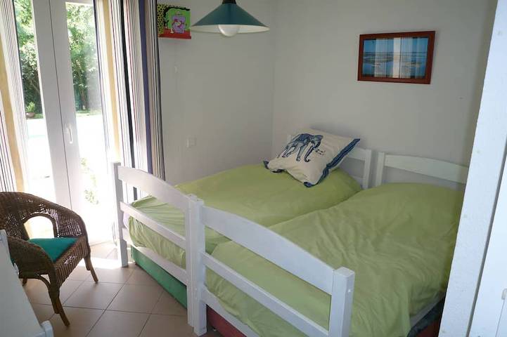 Location de vacances pour 8 personnes, avec jardin et jacuzzi dans Plage des Abatilles - 3