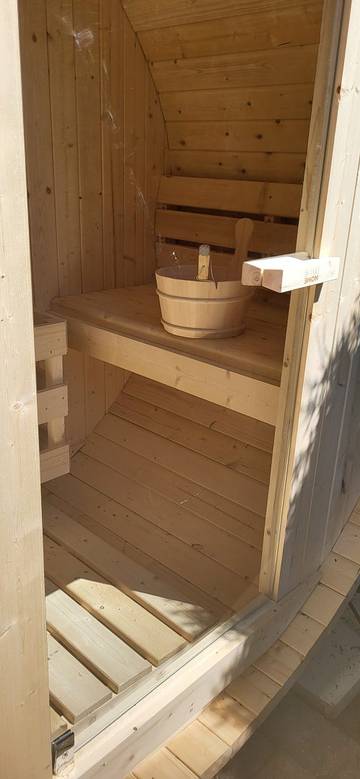 Gîte pour 4 personnes, avec terrasse ainsi que jacuzzi et jardin, animaux acceptés dans le Doubs