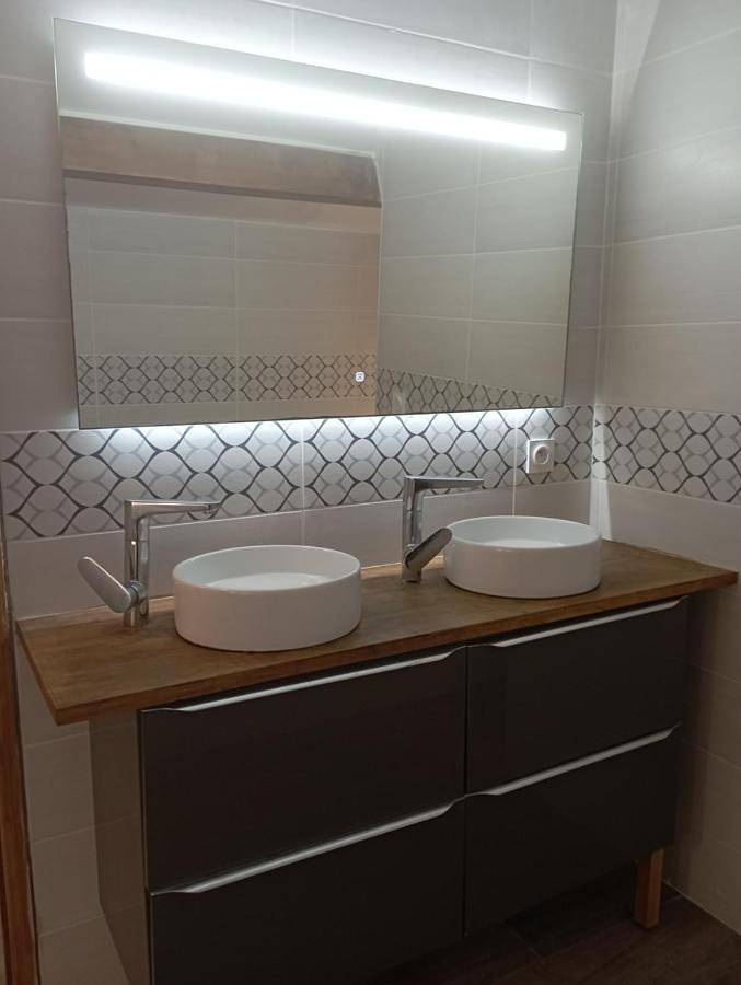 Superior Queen Room in Valras-Plage, Côte méditerranéenne (France)