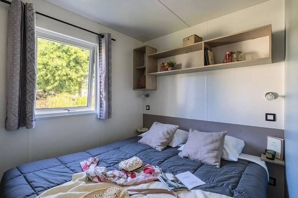 Mobil Home Confort 4 Pièces 6 Personnes in Lannion, Ceinture Dorée