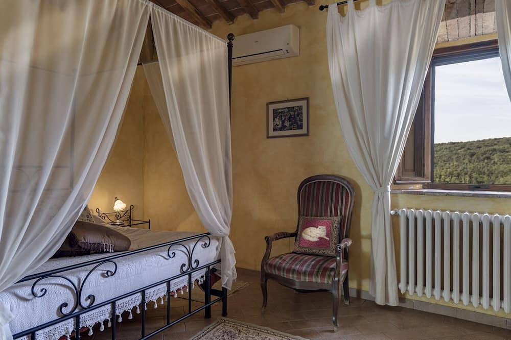 Stuga för 4 Personer med pool in Murlo, Siena provins