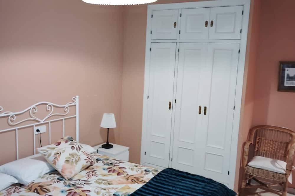 Ganze Wohnung, Centrico Y Amplio Apartamento Con Todas Las Comodidades ¡sevilla A Tus Pies! in La Buhaira, Sevilla