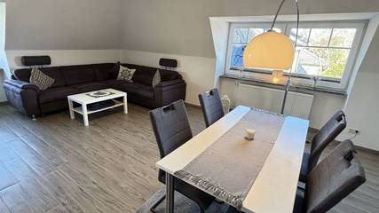 Ferienwohnung für 3 Personen, mit Garten und Ausblick in Hinte