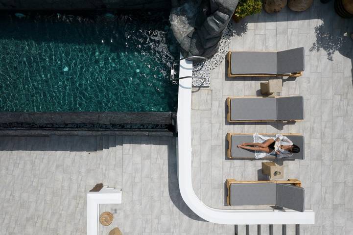 Villa para 13 pessoas, com jardim em Santorini