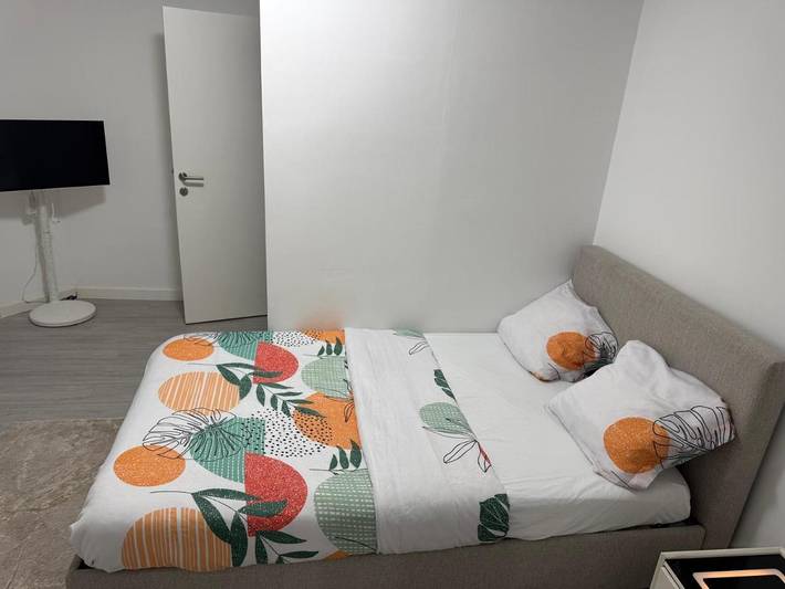 Chambre d’hôte pour 2 personnes, avec Terrasse et Jardin à Charleroi