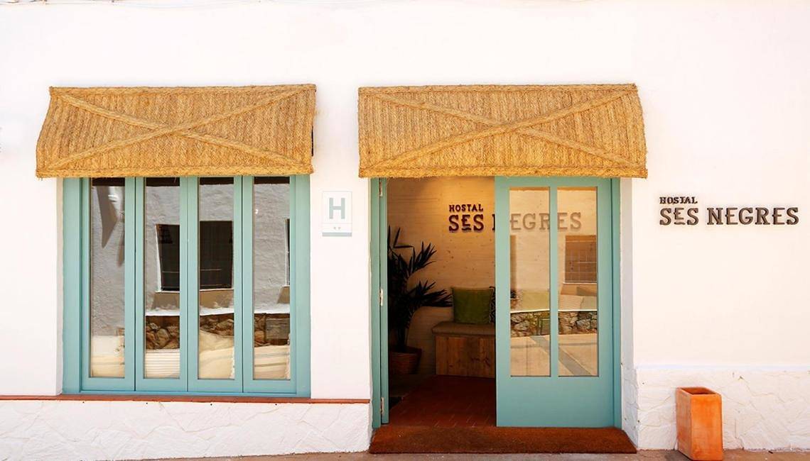 Triple Room in Cala s'Antiga (Begur), Begur