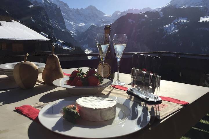 Chalet für 8 Personen, mit Balkon