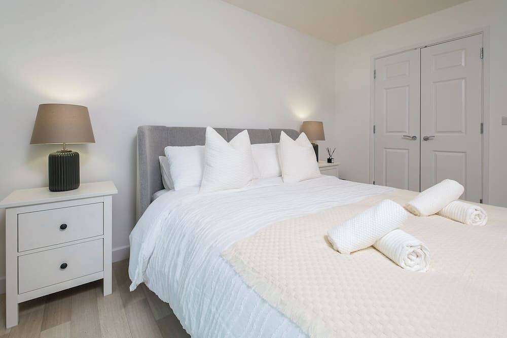 Entire apartment, The Hub Milton Keynes Central- 1 Bed Apartment with free parking in Milton Keynes, South East England