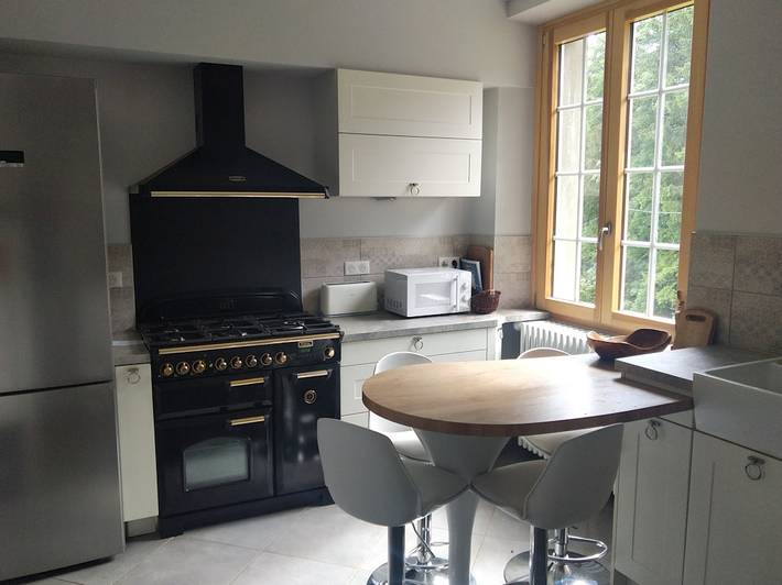 Gîte pour 10 personnes, avec balcon et jardin dans Damprichard - 4