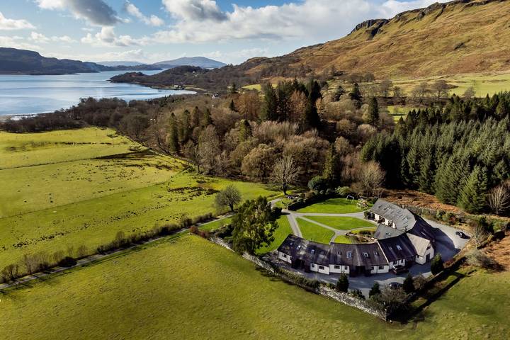 Holiday rental for 6 people, with pool in Scotland