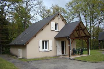 Gîte pour 4 personnes, avec jardin dans Parc Naturel Régional de Millevaches en Limousin