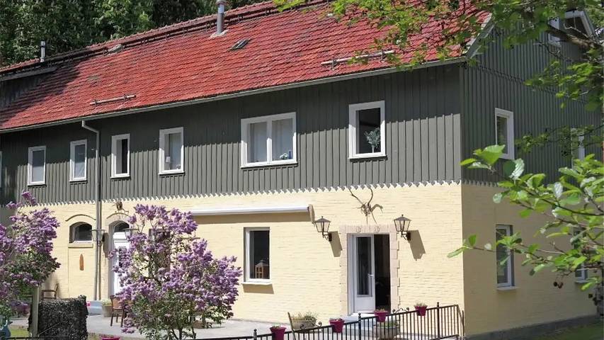 Ferienwohnung für 7 Personen, mit Terrasse und Garten in Rübeland
