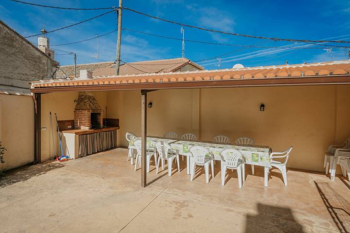 Casa rural para 12 personas, con jardín, Se admiten mascotas en Provincia de Segovia - 2