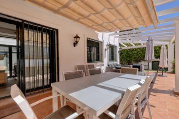 Casa Rural para 8 Personas en Playa de Cortijo Blanco, Marbella, Foto 4