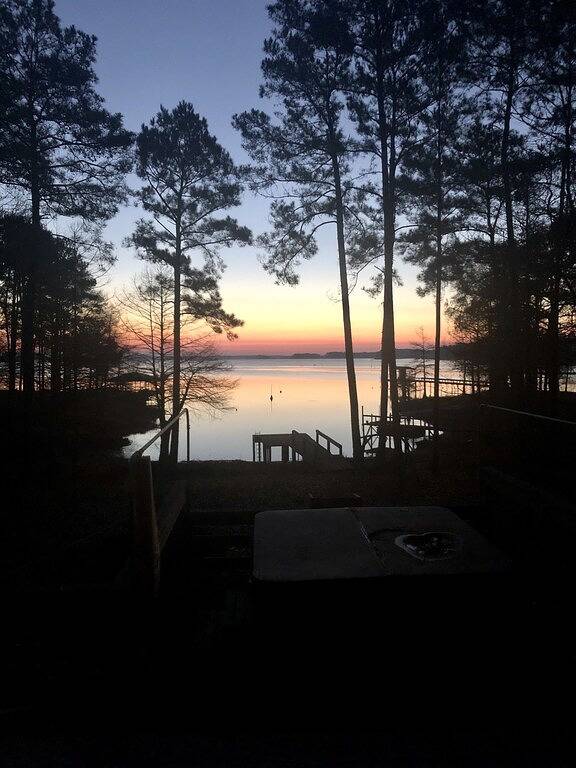 Cypress Bay Cove Lake / Blockhaus in Toledo Bend Reservoir
