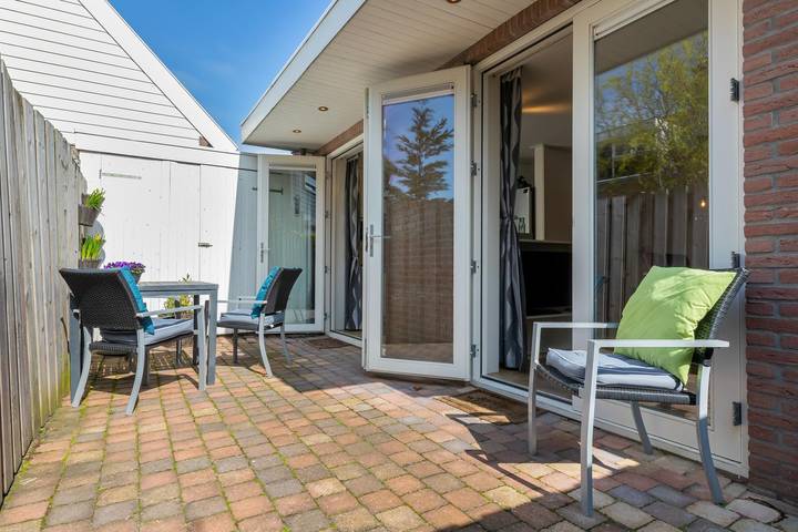Ferienhaus mit Meerblick für 4 Personen, mit Balkon/Terrasse und Terrasse sowie Garten in Domburg