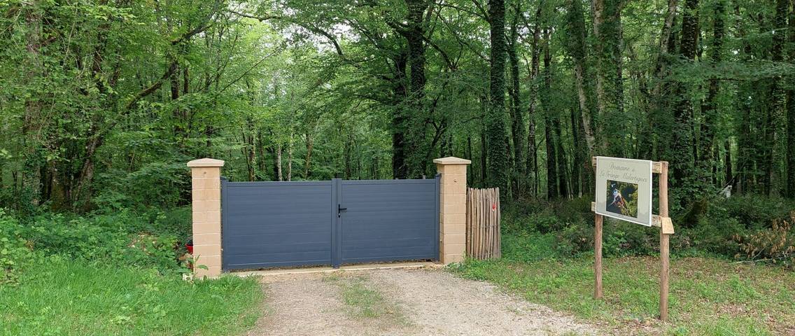 Gîte pour 6 personnes, avec piscine ainsi que jardin et terrasse à Saint-André-d'Allas - 2
