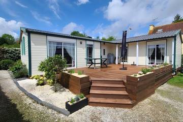 Maison de campagne pour 6 personnes, avec terrasse à Caurel