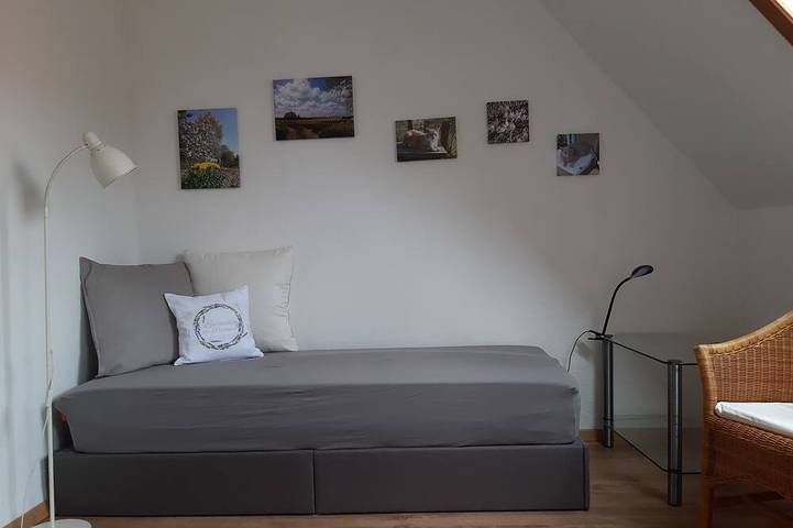 Ganze Wohnung, Ferienhaus in Dorfrandlage nahe Güstrow für 5 Gäste +Kind in Gülzow-Prüzen, Mecklenburgische Seenplatte