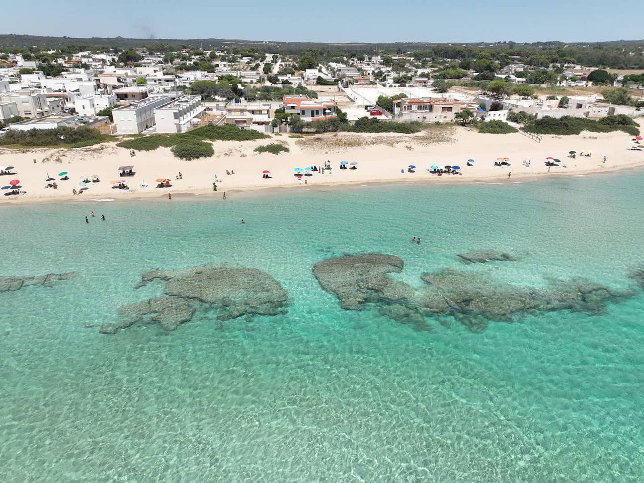 Casa Laura 2 a soli 20 mt dalla spiaggia di San Pietro in Bevagna in Manduria, Golfo de Tarento