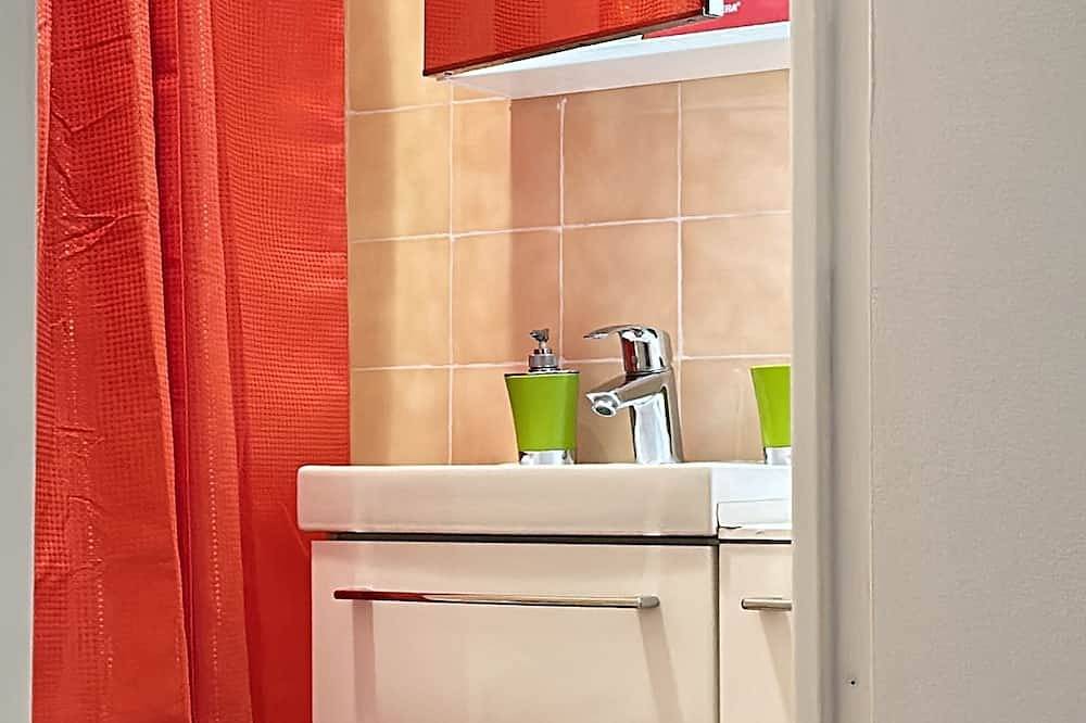 Apartamento entero, Estudio Original Entre París Bercy Y Disneyland in Ozoir-la-Ferrière, Sena y Marne