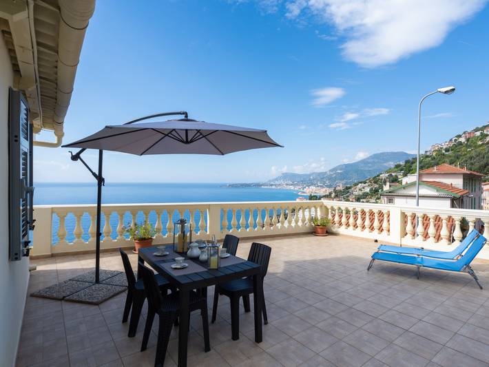 Ferienwohnung für 6 Personen, mit Terrasse und Garten
