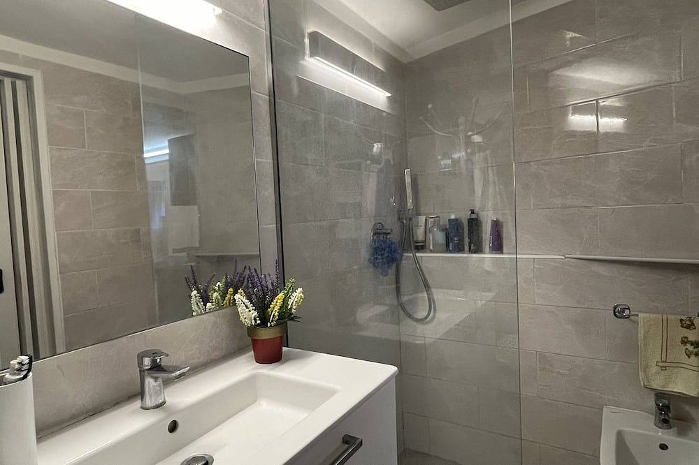 Ganze Wohnung, Casa Lulú by Interhome in San Lorenzo al Mare, Riviera di Ponente