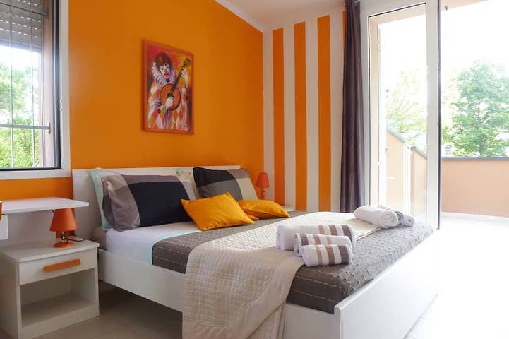Villa Brown - Verde & Mare, 6 Posti Letto - Compreso posto in spiaggia in Bellaria, Bellaria-Igea Marina (Italia)