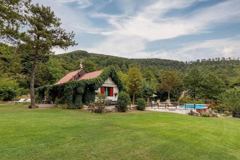 Pet friendly home in San Giustino -Pg- in San Giustino, Valtiberina