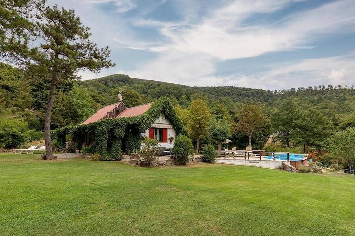 Holiday home for 4 people, with garden, with pets - 1