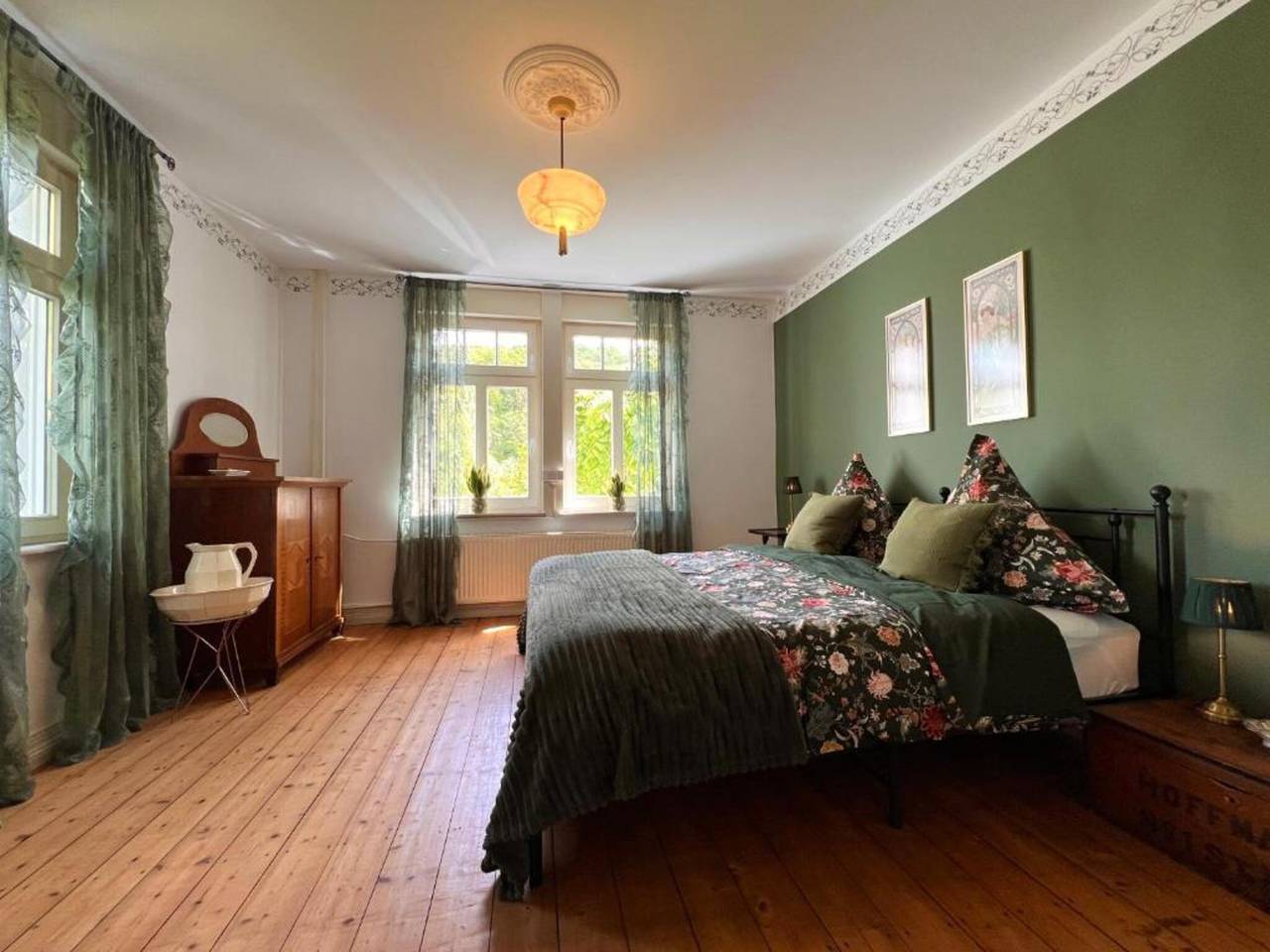 Villa Belle - Elegante Ferienwohnung im Stil der Jahrhundertwende in Freudenberg (Siegerland), Kreis Siegen-Wittgenstein
