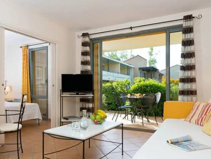 Location de vacances pour 4 personnes, avec bassin pour enfant à Saumane-de-Vaucluse - 2