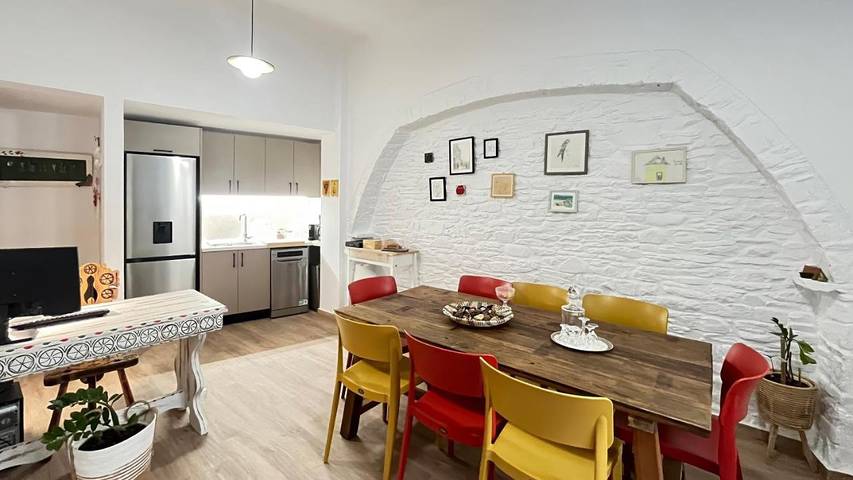 Maison d’hôte pour 3 personnes, avec terrasse dans Syros - 2