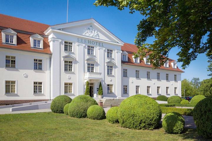 Hotel für 3 Personen, mit Terrasse und Garten sowie Sauna