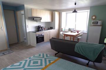 Gîte pour 3 personnes, avec terrasse et jardin à Binic