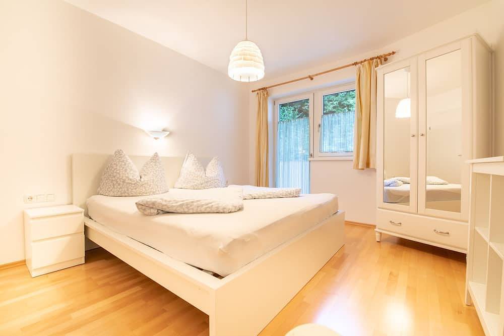 Ganze Wohnung, Nähe zur Bergbahn, neu renoviert, Sky Tv & Wlan inklusive, 2 Schlafzimmer in Rohrberg, Bezirk Schwaz
