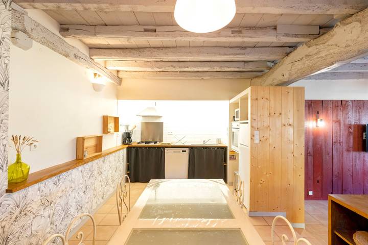 Casa de campo 'Xotilaenia' con terraza privada, jardín privado y Wi-Fi in Larressore, Region de Bayona