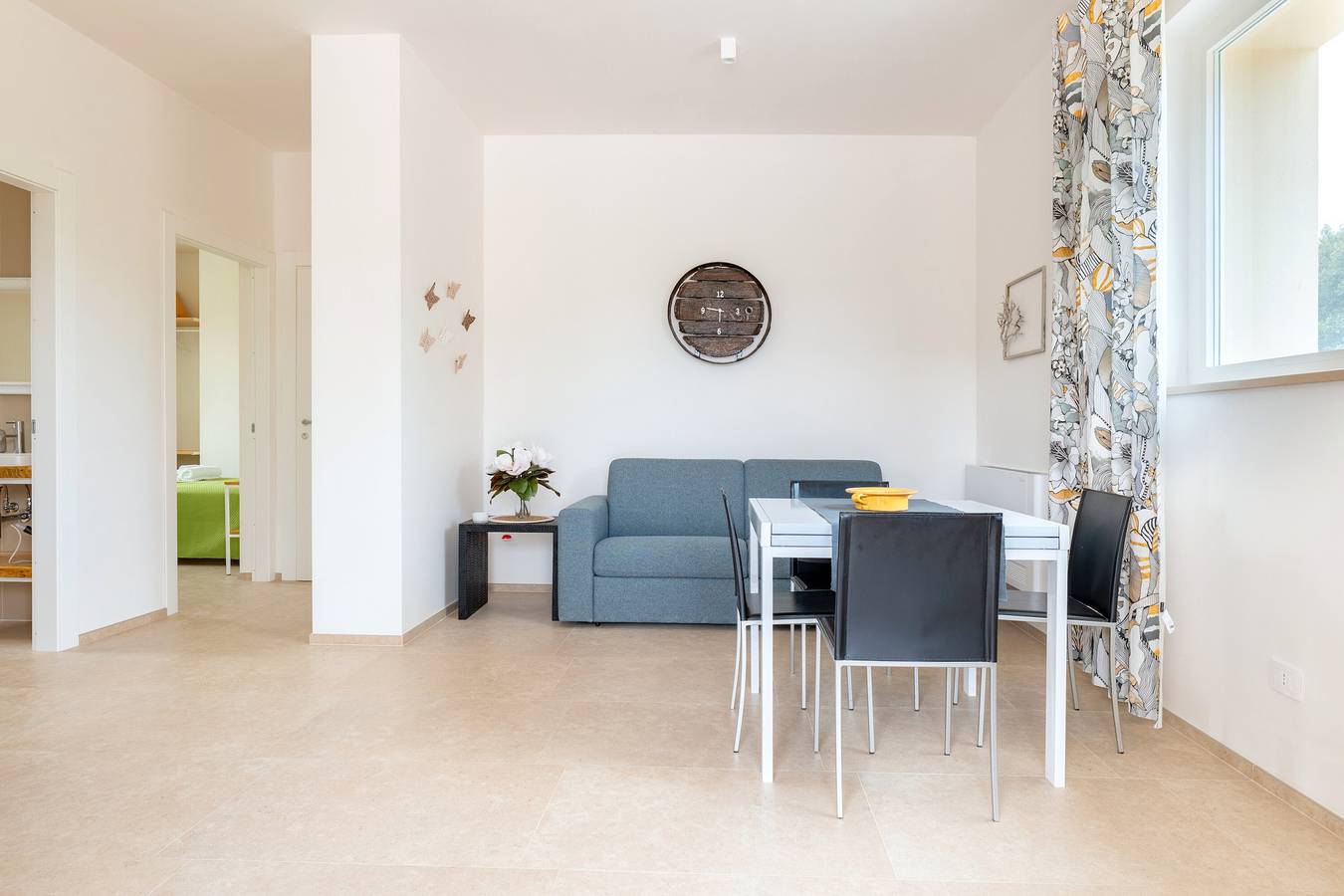 Apartamento entero, Apartamento 'Flora' con jardín privado, Wi-Fi y aire acondicionado in Cisternino, Salento