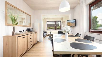 Ferienhaus für 6 Personen, mit Garten und Terrasse sowie Sauna, kinderfreundlich am Schönberger Strand