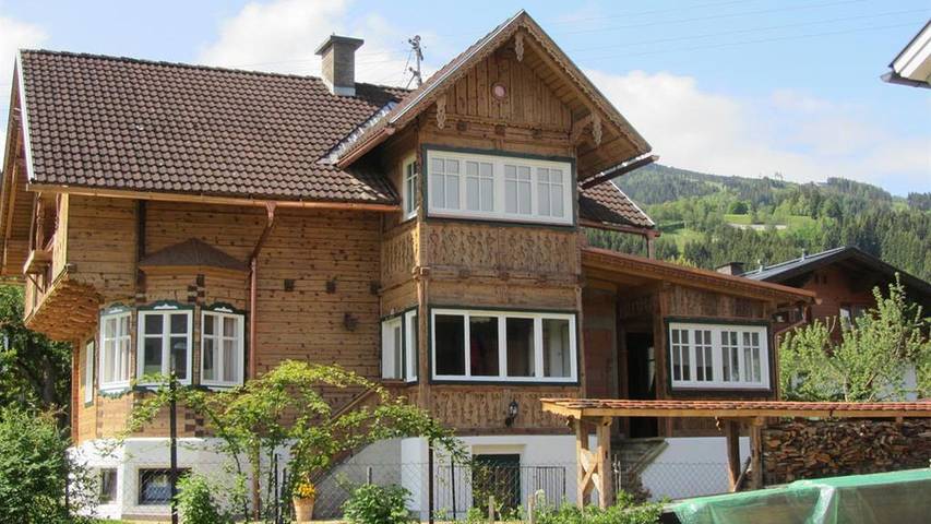 Chalet für 10 Personen, mit Garten, mit Haustier in Haus