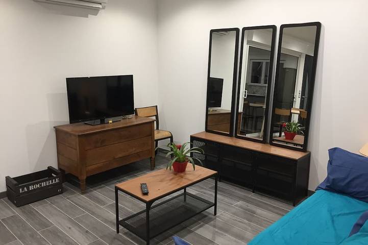 Location de vacances pour 5 personnes, avec Terrasse à Marennes - 2