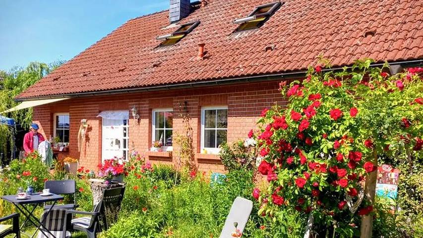 Ferienwohnung für 4 Personen, mit Balkon und Garten