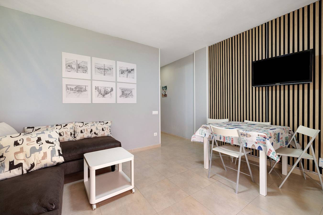 Ganze Wohnung, Apartment 'Salou Beach' mit Meerblick, Wlan und Klimaanlage in Salou, Costa Dorada