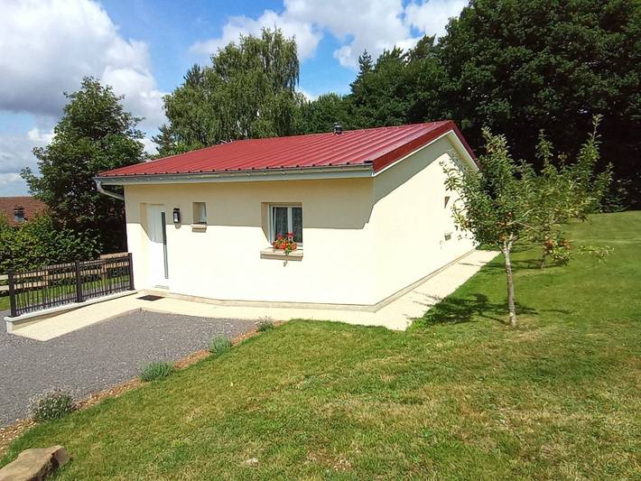 Gîte pour 4 personnes, avec jardin et terrasse - 1