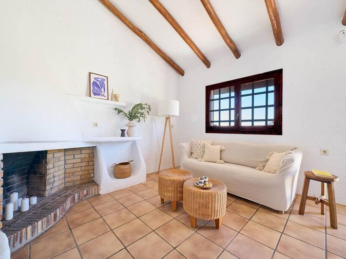 Casa rural para 6 personas, con Terraza además de Jardín y Piscina en Canyelles - 3